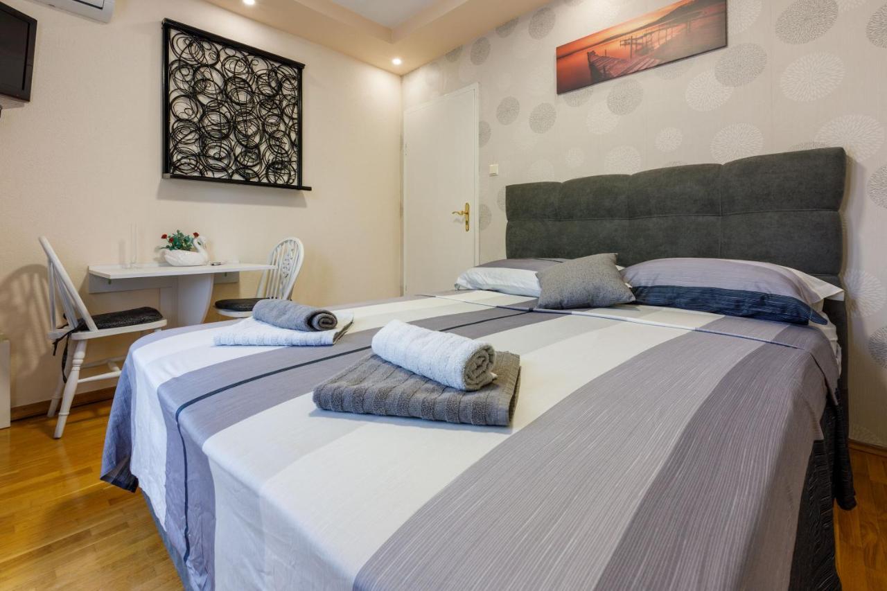 Apartments And Room Art Crikvenica Dış mekan fotoğraf