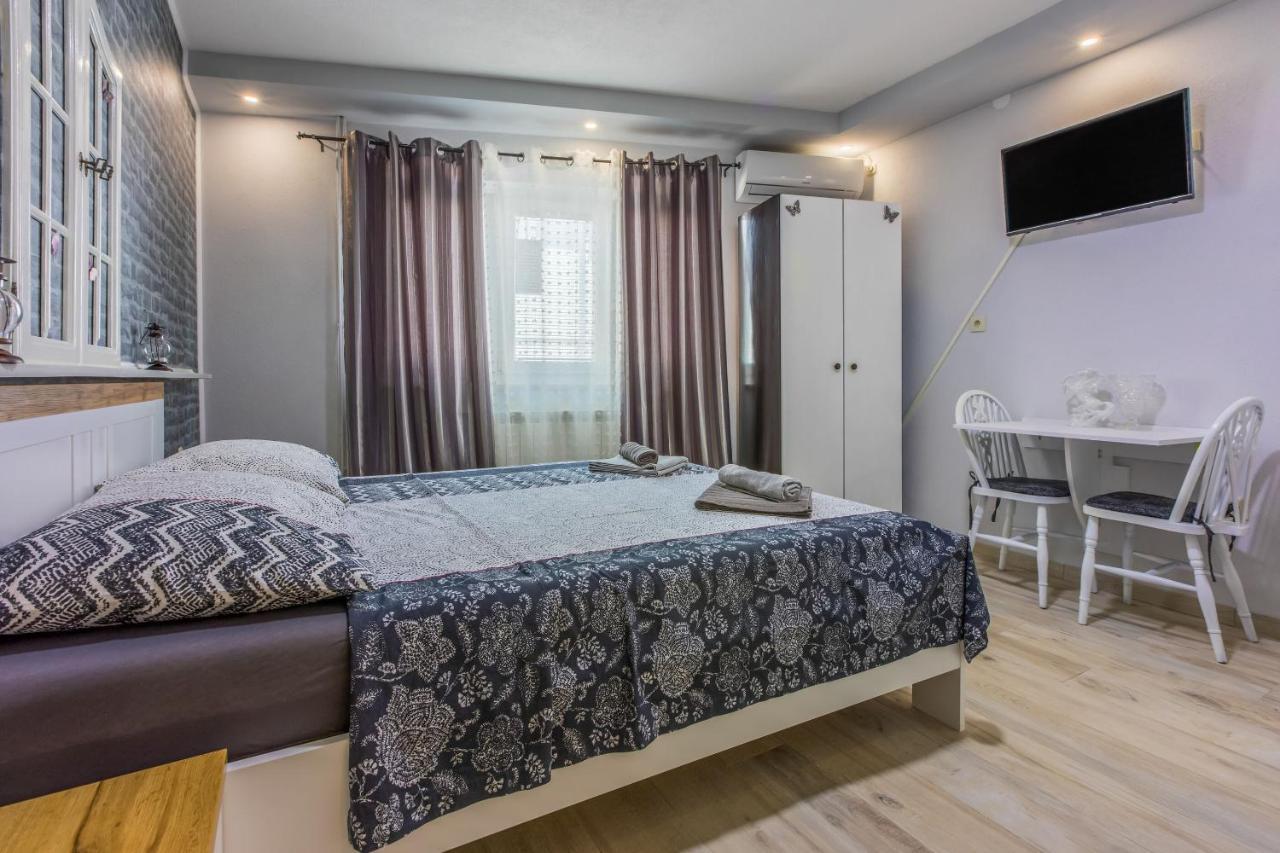 Apartments And Room Art Crikvenica Dış mekan fotoğraf