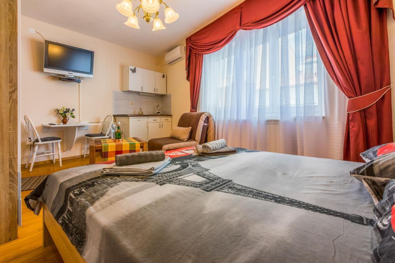 Apartments And Room Art Crikvenica Dış mekan fotoğraf