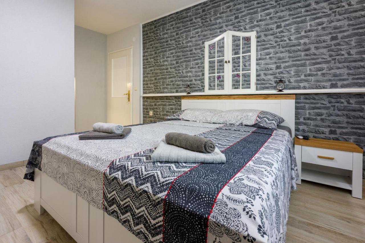 Apartments And Room Art Crikvenica Dış mekan fotoğraf