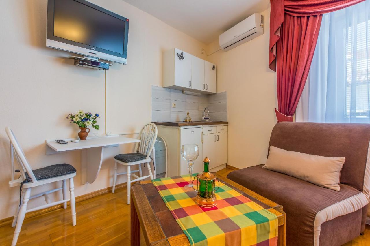 Apartments And Room Art Crikvenica Dış mekan fotoğraf